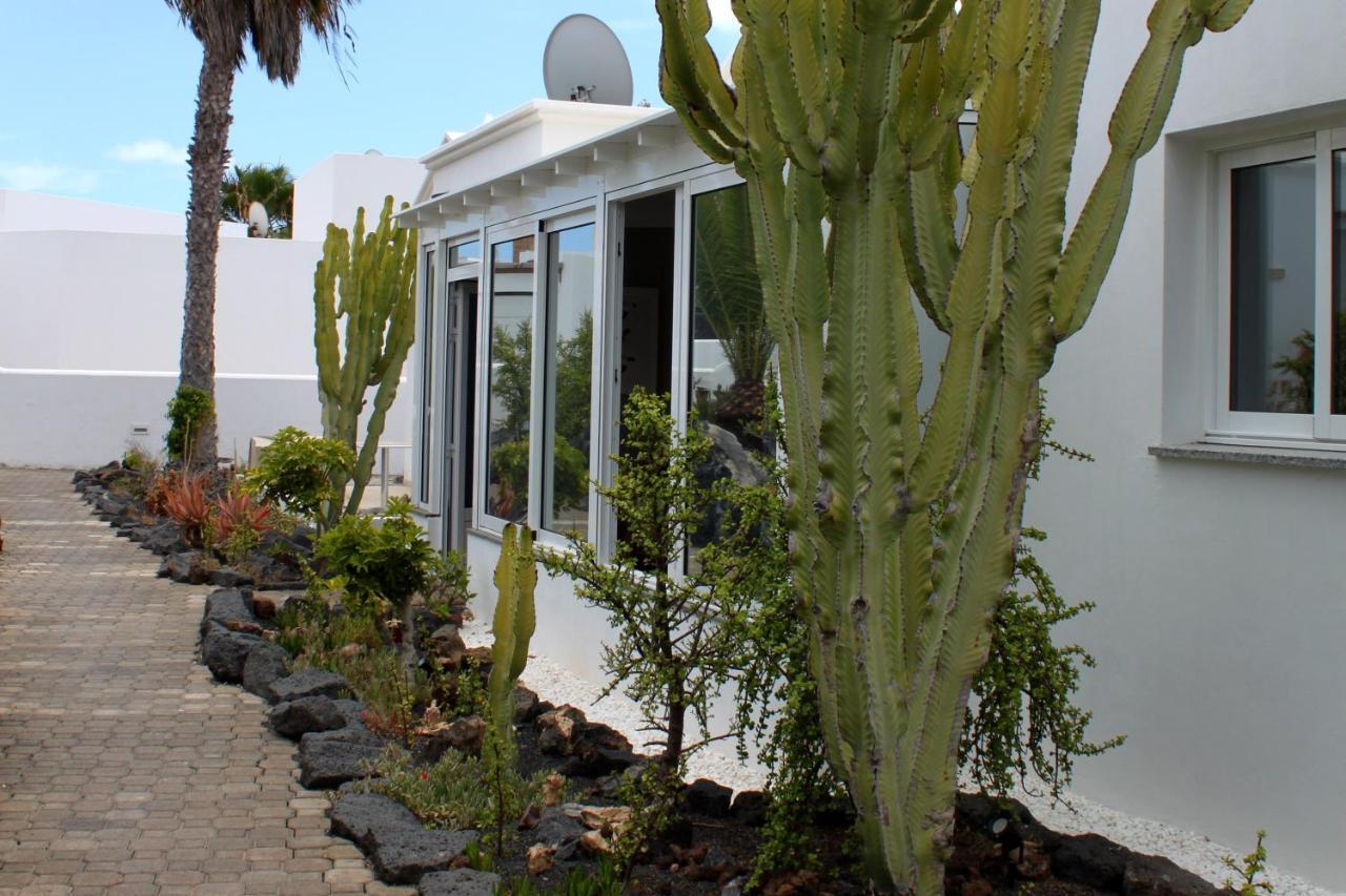 B2 Bungalow Casitas De Luz Charco del Palo Εξωτερικό φωτογραφία